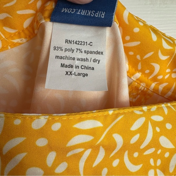 Rip Skirt Hawaii Women's Wrap Skirt, Damask Citrus, Length 2 EUC - Picture 6 of 6